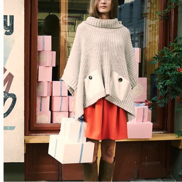 Moth Westwind Wool Alpaca Oatmeal Knit Poncho Sweaters with Pockets - Picture 15 of 15